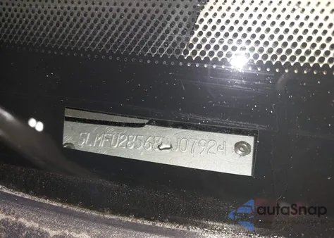 2008 Lincoln Navigator z USA, uszkodzony, nr VIN 5LMFU28568LJ07924